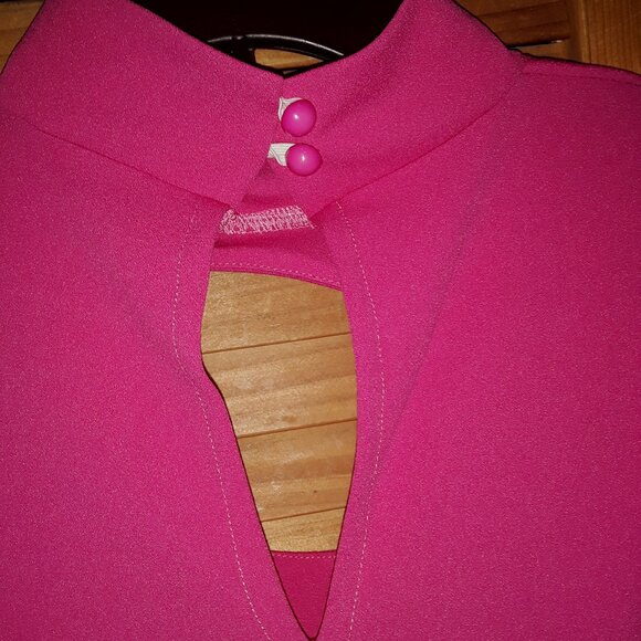 Hot Pink SZ S Tight Fit Cut Out, Keyhole Back, Cropped Knit Top Valentines! - Picture 3 of 4